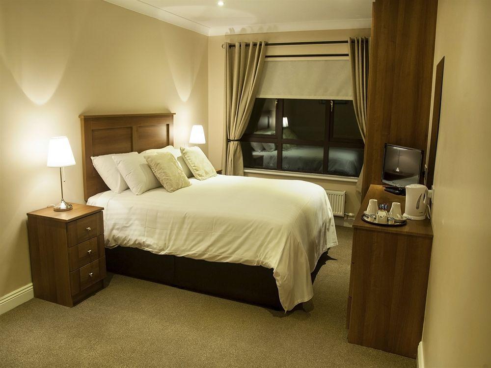 Hillview House Hotel Lusk Exterior foto