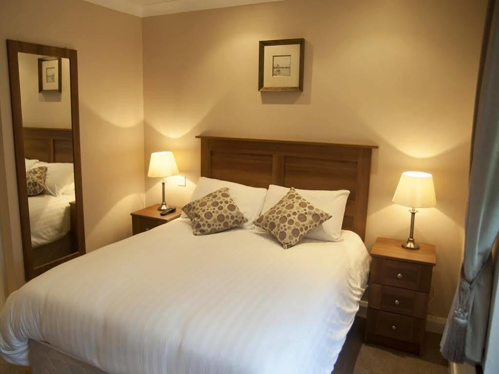 Hillview House Hotel Lusk Exterior foto