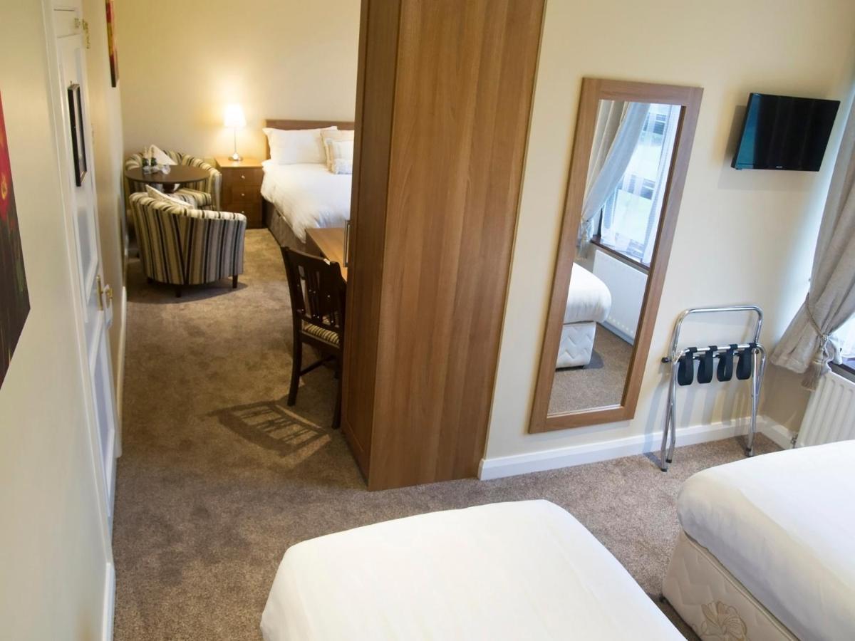 Hillview House Hotel Lusk Quarto foto
